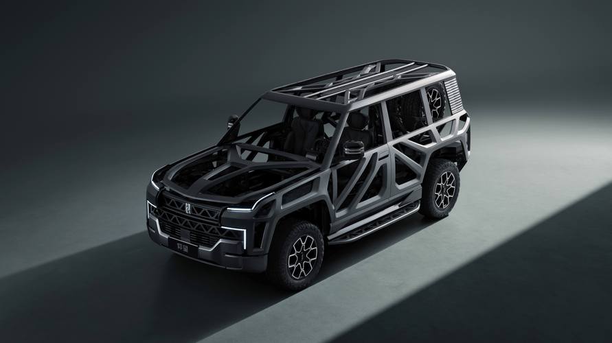 成都81仰望U8硬派越野的科技魅力，国能汽车对传统燃油车市场的冲击